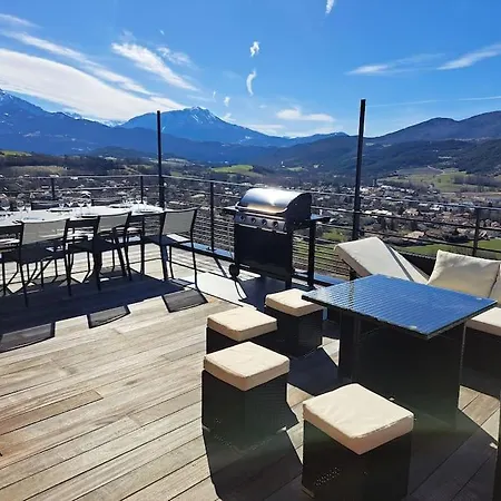 Maison Et Montagne